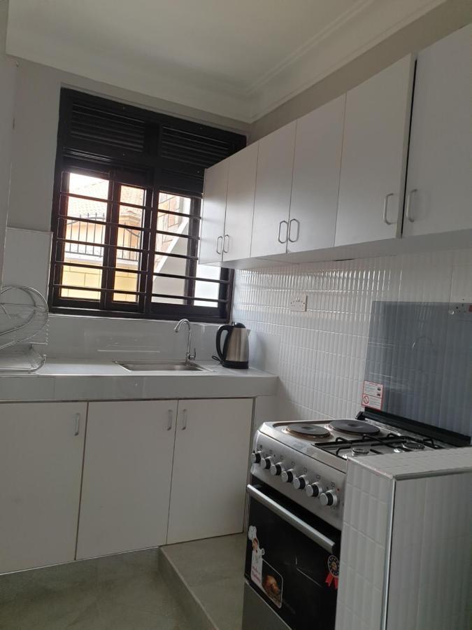 Blt Suites - Furnished Apartments Kampala Eksteriør billede
